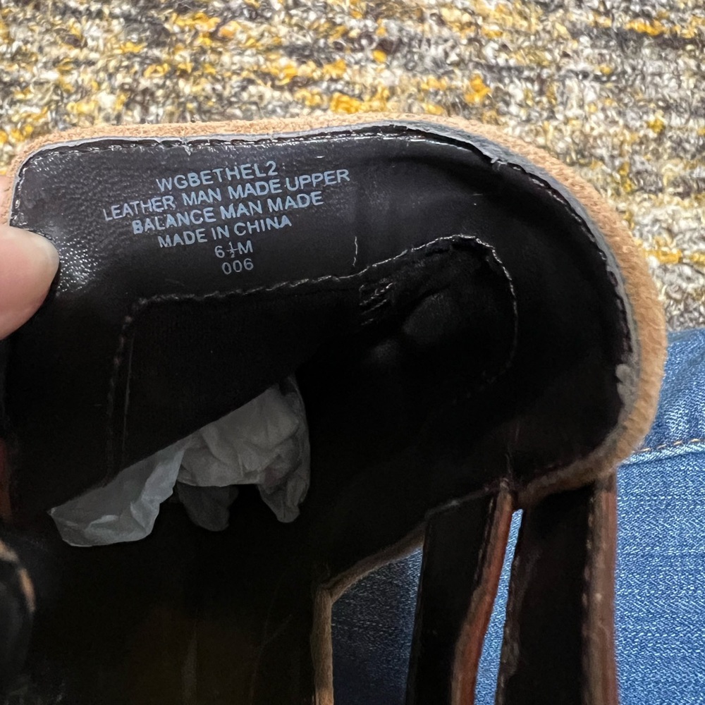 Guess Booties - Picture 5 of 6